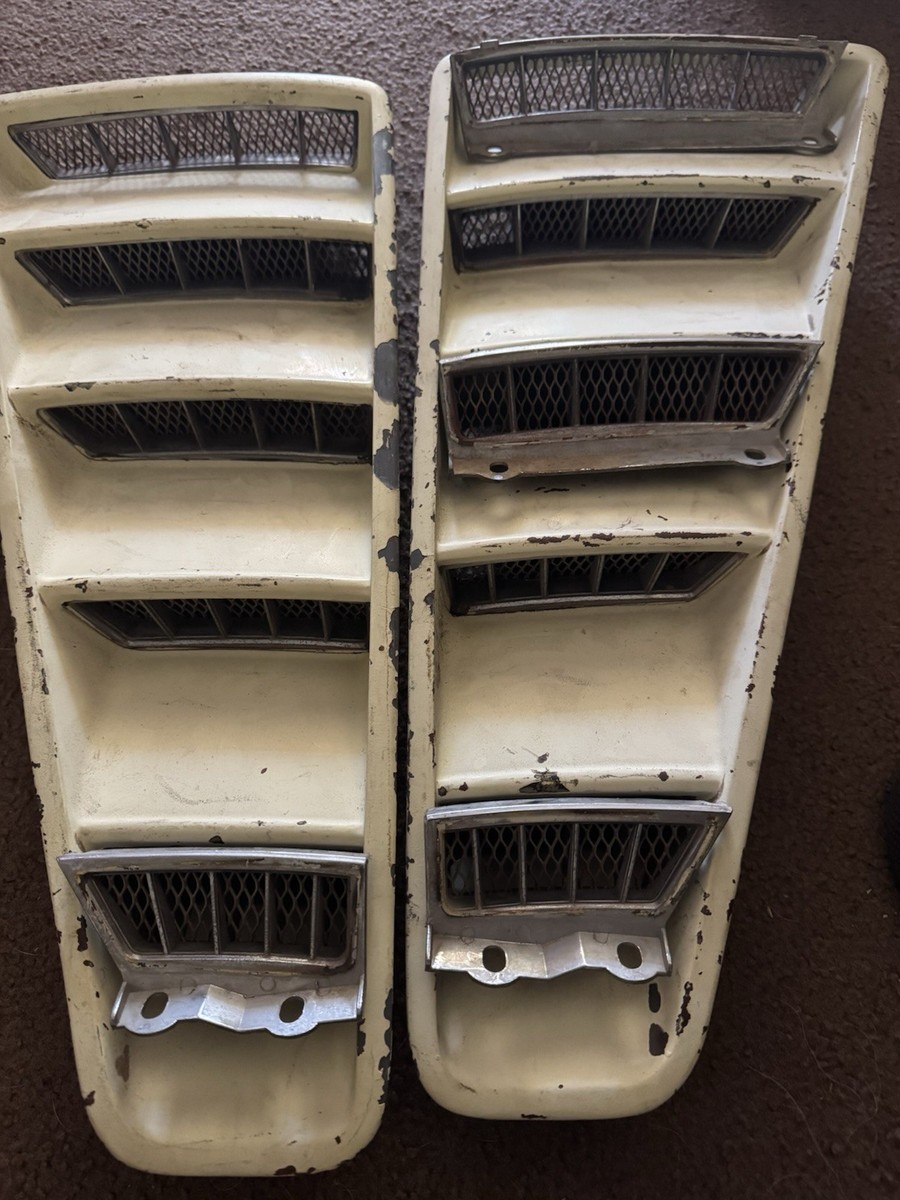 1965 1966 Ford Mustang fastback vent louver Left/Right side