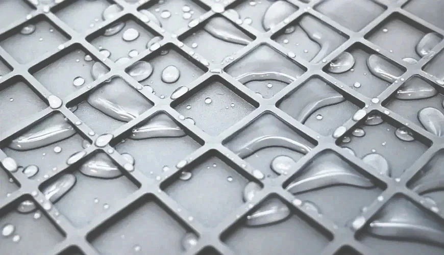 Alfombrilla personalizada de goma Flexomat para maletero de carga para GMC - Hecha en EE. UU. Foto 3 de 4