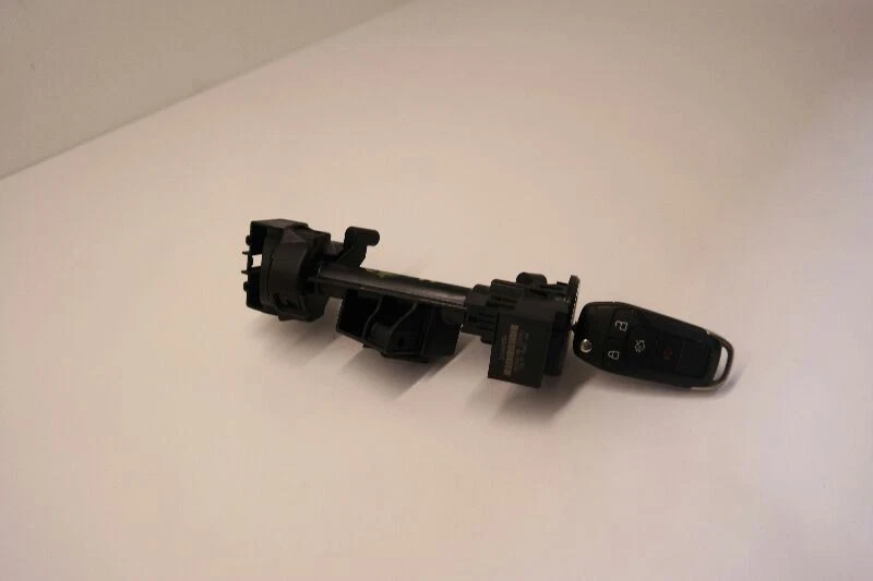 Interruptor de encendido convencional 12-18 FORD FOCUS CON LLAVE OEM  Foto 2 de 4