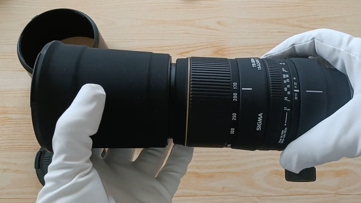 MINT in Box] Sigma APO 170-500mm F/5-6.3 DG Zoom Lens for Minolta