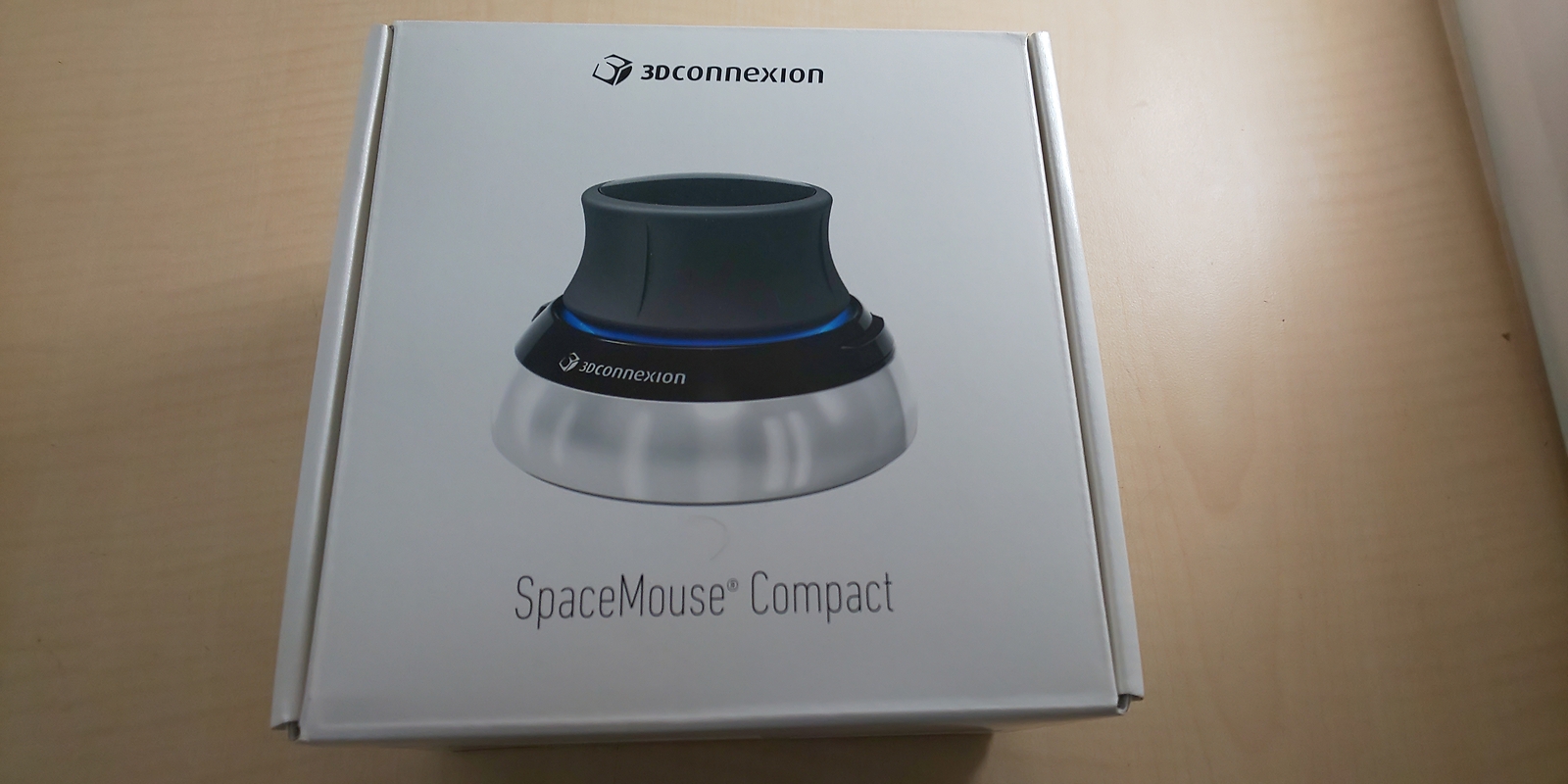 Enhance Your Workflow with the 3Dconnexion SpaceMouse Compact SMC 3DX-700059