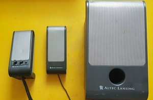 altec lansing vs2221