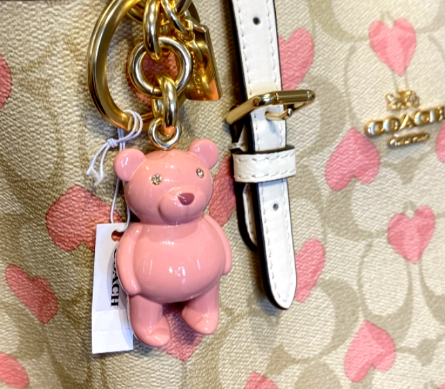 COACH ピンクベア　キーリング Coach Bear Pink Valentine's Day Teddy Charm Bag Tote