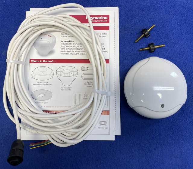 Raymarine Raystar 125 Rs125 GPS Antenna Receiver With Cable for sale