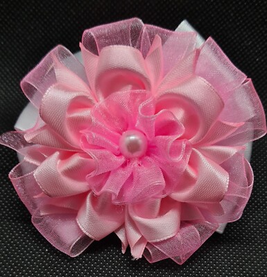 Handgefertigte Haargummis für Mädchen mit einer großen rosa Schleife