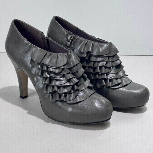 Madden Girl Gray Ruffle Ankle Booties Heels Party Shoes Size 9.5 - Picture 3 of 10