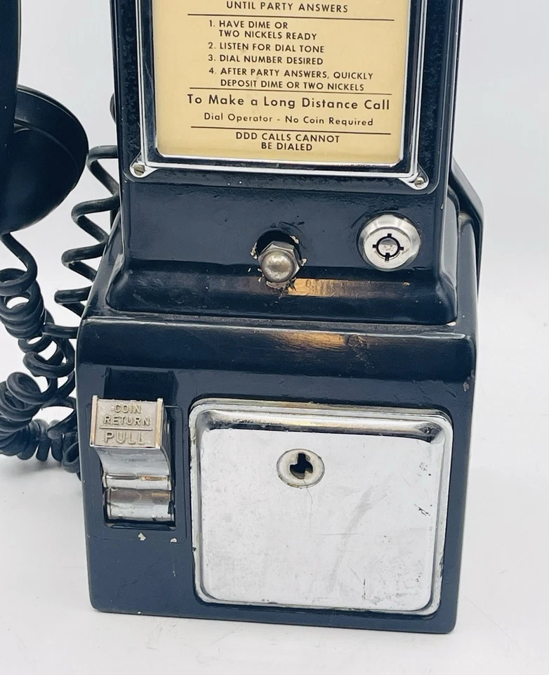 Vintage Black Bell Systems Bell Rotary Pay Phone 3 Coin Slot Great Piece - Image 2 of 4