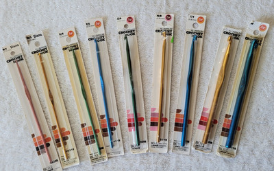 NOS Metal Set of 9 Boye Crochet Hooks B, D, E, F, G, H, I, K, and N