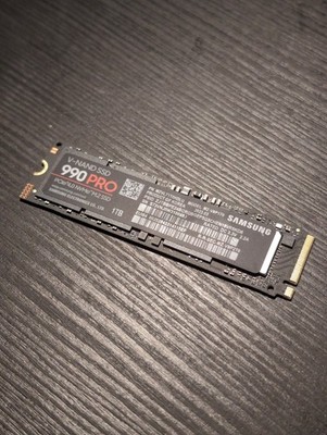 Samsung 990 PRO 1TB M.2 NVMe Internal SSD With Original Packaging (Please Read)