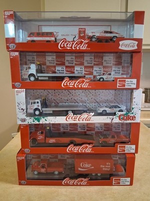 M2 Machines Lot of 5 Premium diecast Coca Cola Collectibles 1 64