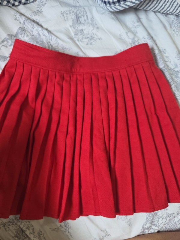 Abercrombie Kids Girls Plaid Pleated Skirt 11/12 Red & Black Cotton Blend