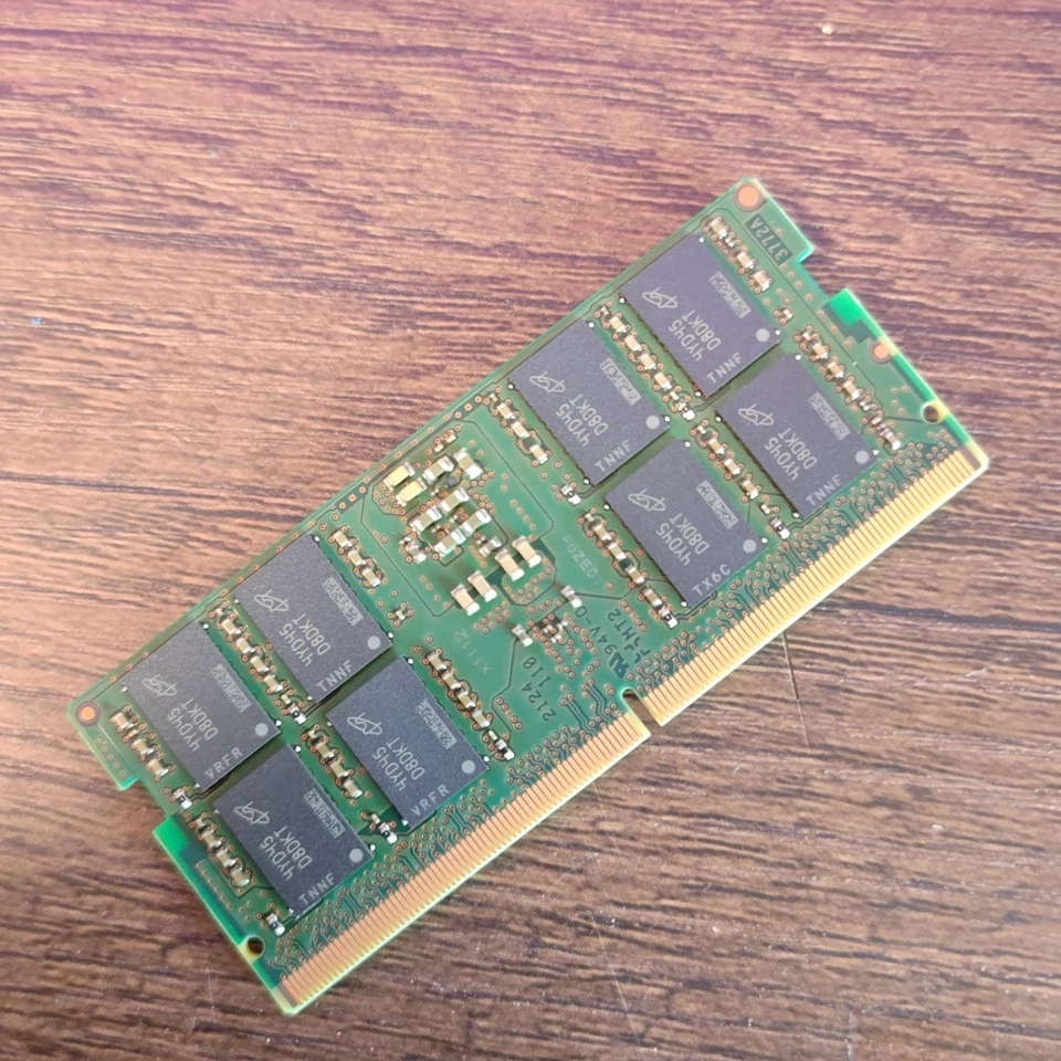 Micron 64GB 2x32GB DDR5-6400 CSODIMM RAM MTC16C2085S1VC64 Compatible Replacement - Image 3 of 3