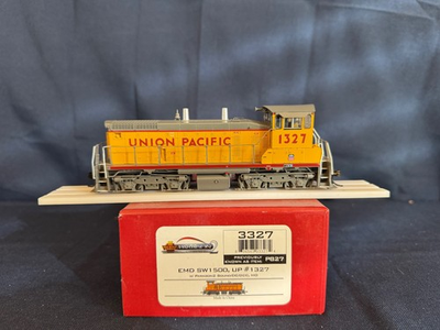 #ad Broadway Limited 3327 Union Pacific EMD SW1500 DCC SOUND $195.00