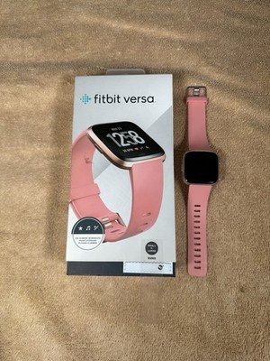 Fitbit Versa FB504 Smart Watch Fitness Tracker Heart Rate Monitor w/ 2 Chargers