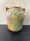 VINTAGE 1933 ROSEVILLE WISTERIA #634-7 TWO HANDLED VASE EXCELLENT  (#2)