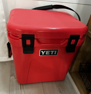 NEW! YETI ROADIE 24 Cooler Limited Edition BIMINI PINK Retired