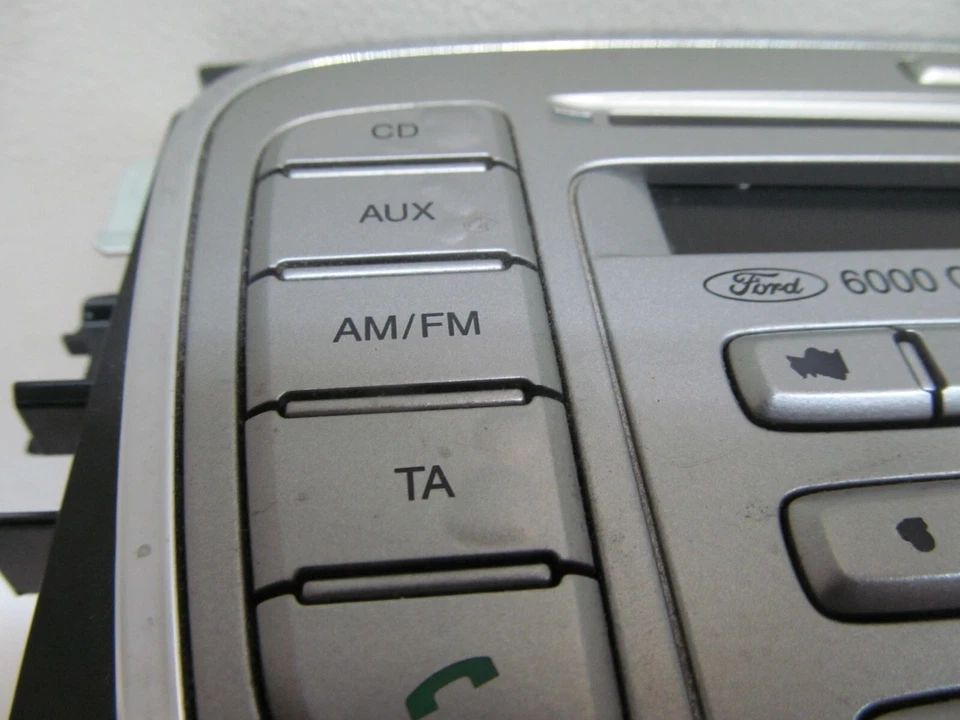 Ford Radio 6000CD AM/FM RDS CD AUX Focus Mondeo Transit Code original Bj 10- - Bild 2 von 4
