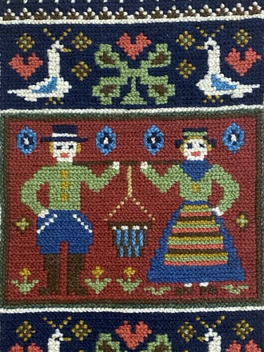 Vintage Traditional Swedish Tapestry wall hanging Wall Hanging 32x24cm - Picture 3 of 10