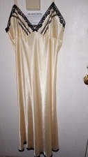 Oscar de la Renta Heavy satin W lace Vintage Long slip Gown Dress US Med/Lg. 
