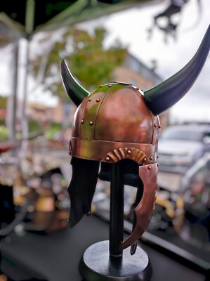 WIKINGER KRIEGER HELM mit HÖRNERN - Mittelalter Kostüm Rüstung Rustikal Vintage Wohndeko