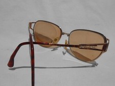 Vintage Oscar de la Renta Eyeglass Tortoise Frames w/Ventricular Lense G9