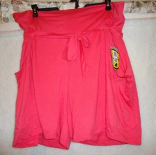 Zumba Wear Women's Oh Rion Belted Workout Shorts Cosmo Pink Size XXL (DD)