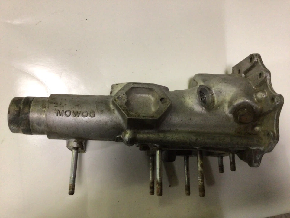 Carcasa trasera extensión caja de cambios Austin Healey Sprite MG Midget MOWOG 22A478 Foto 3 de 4