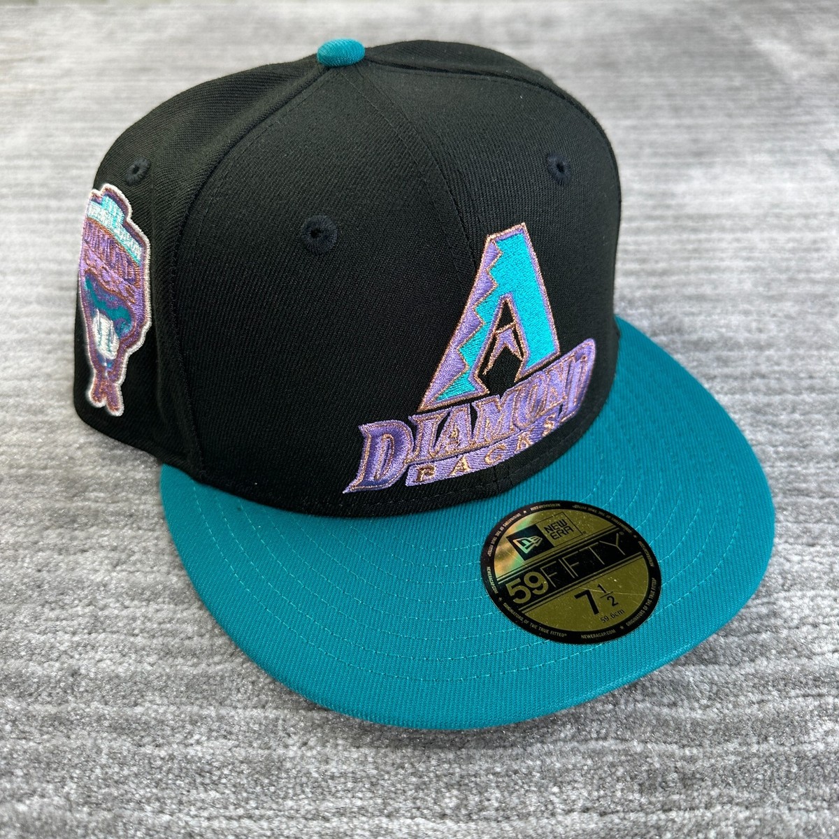 Arizona Diamondbacks Hat Cap Mens Fitted 7 1/2 New Era Side Patch