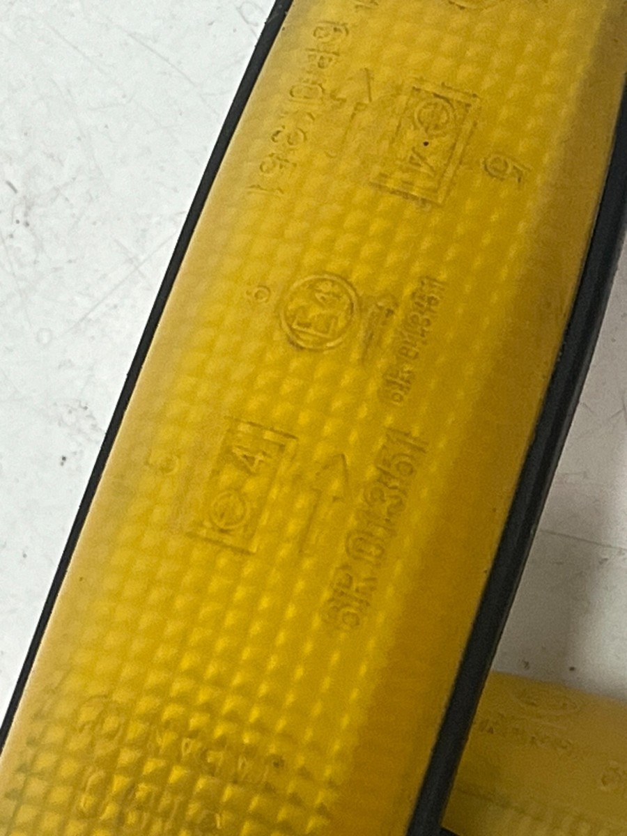 JDM NISSAN FAIRLADYZ Z32 300ZX FENDER AMBER BLINKER INDICATOR