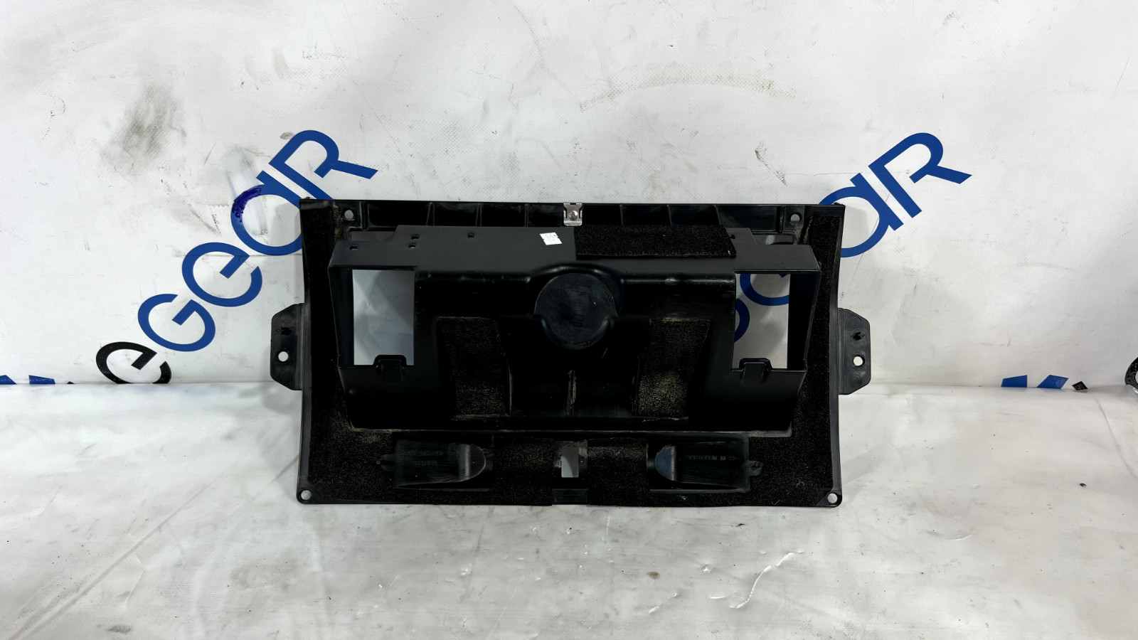 ASTON MARTIN V8 VANTAGE RHD Glove Box OEM 6G33-56241-A 2011