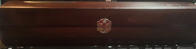 CALPHALON CARVING SET -- THREE PIECE -- JUST IN TIME FOR HOLIDAY TURKEYS & HAMS - Image 3 of 4