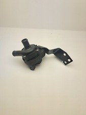 Mercedes-Benz GLC W253 Water Circulation Pump OEM : A2535011100 / A2118350364 Mercedes-Benz GLC W253 Water Circulation Pump OEM : A2535011100 / A2118350364