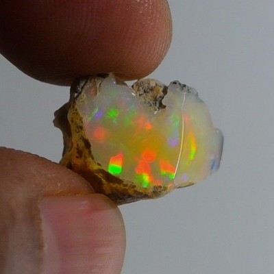 Glatter weißer Opal grob 8,60 cts, äthiopischer Welo Opal Roh Edelstein für S...