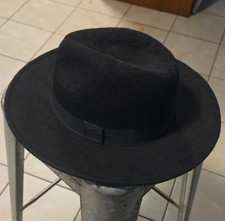 Black Solid Fedora Hat Unisex Adults One Size Pre-Owned Excellent