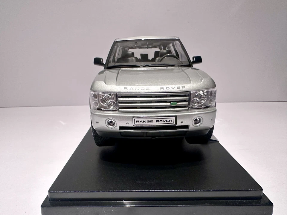 Welly 2003 Land Rover Range Rover 1/18 Scale Diecast Model Car - Image 4 of 4