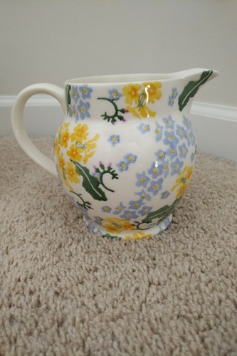 Brand New Emma Bridgewater Forget Me Not & Primrose 2022 Jug Collector Club. 1st - Picture 3 of 5