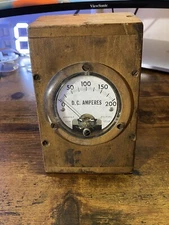 Vintage Hobart Brothers D.C. Amperes
