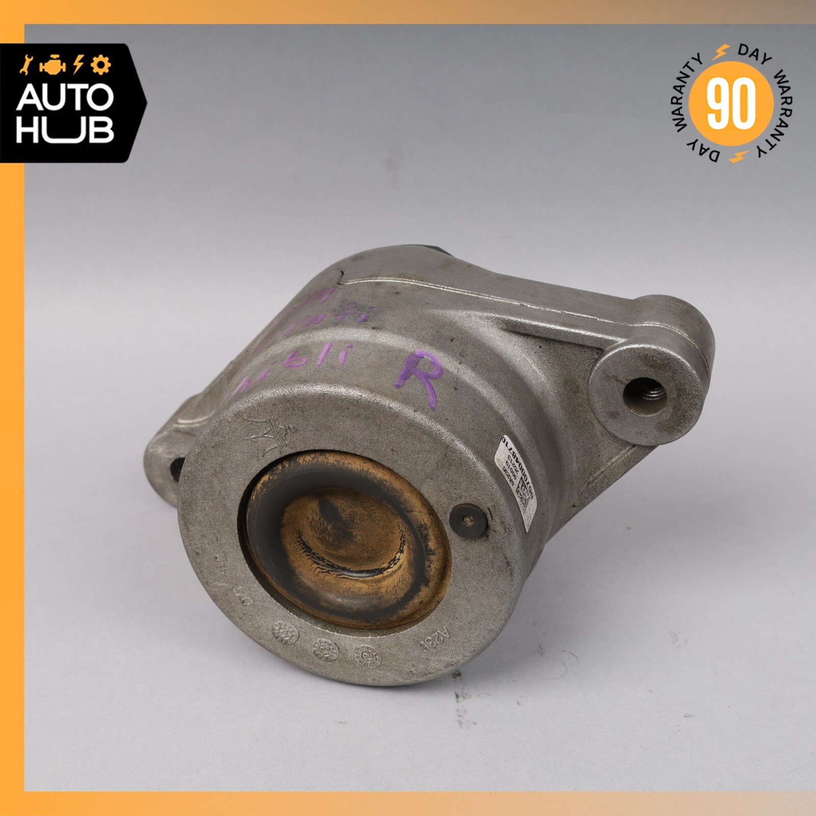 14-18 Maserati Ghibli M157 3.0L Engine Motor Right Side Mount 670004871 OEM 51k