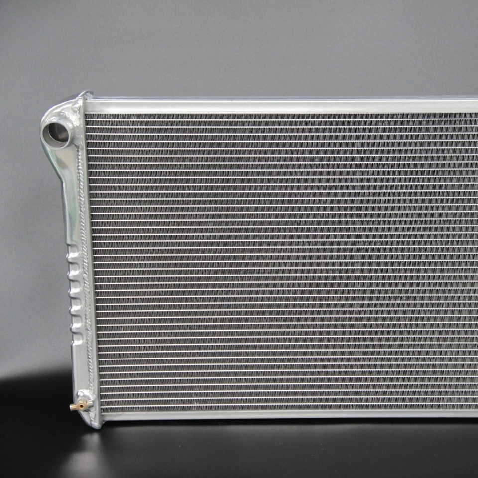 KKS 3 ROWS 26" WIDE CORE ALUMINUM RADIATOR For CHEVY CAMARO MANY GM CARS TRUCKS Foto 2 de 4