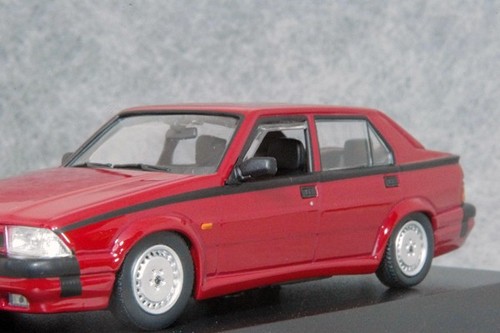 1/43 Alfa Romeo 75 V6 3.0 Usa / 1967 Red Minichamps Minicar - Picture 4 of 10
