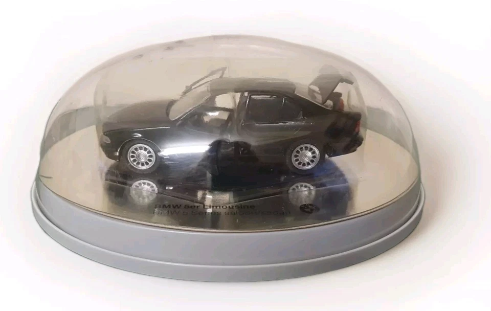 BMW 5 SERIES SALOON BLACK 5er SCHABAK DIE-CAST 1:43 MODEL CAR EVOLUTIONARY CAR   - Image 2 of 4