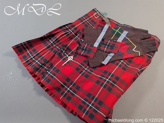 Scottish Kilt made By Hector Russell including Pin and accessories