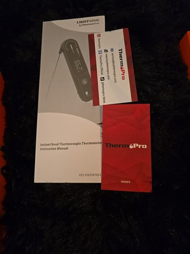 ThermoPro Lightning 1-Second Instant Read Calibratable Meat Thermometer Deep Fry - Picture 8 of 14