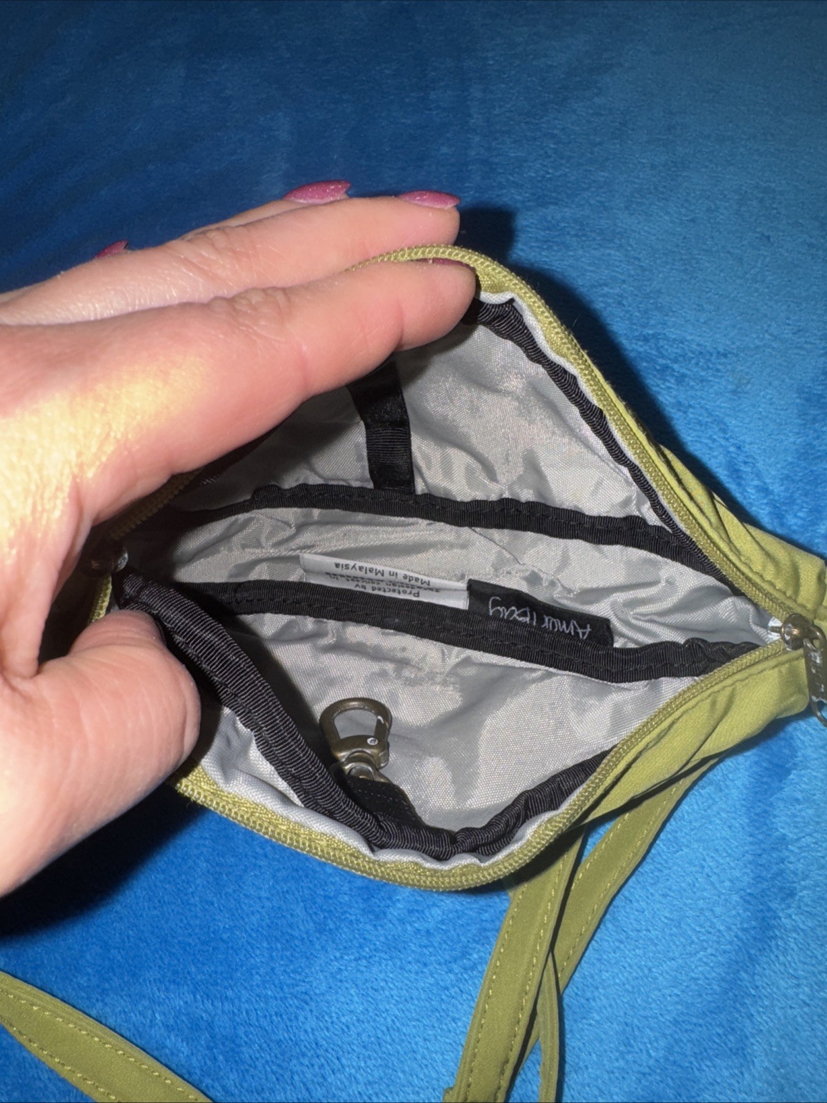 Ameri Bag Healthy Back Bag Mini Sling Crossbody B… - image 4