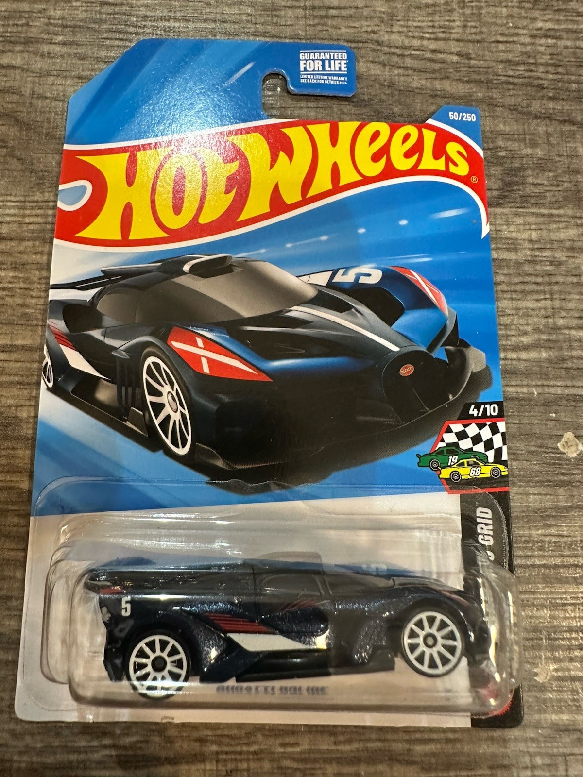 Hot Wheels BUGATTI BOLIDE Blue HW STARTING GRID 4/10 (#50/250)