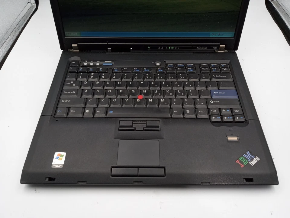 IBM ThinkPad T60 14" Laptop Intel C2D T2300 2GB RAM 30GB HDD Windows XP -RR - Image 2 of 4