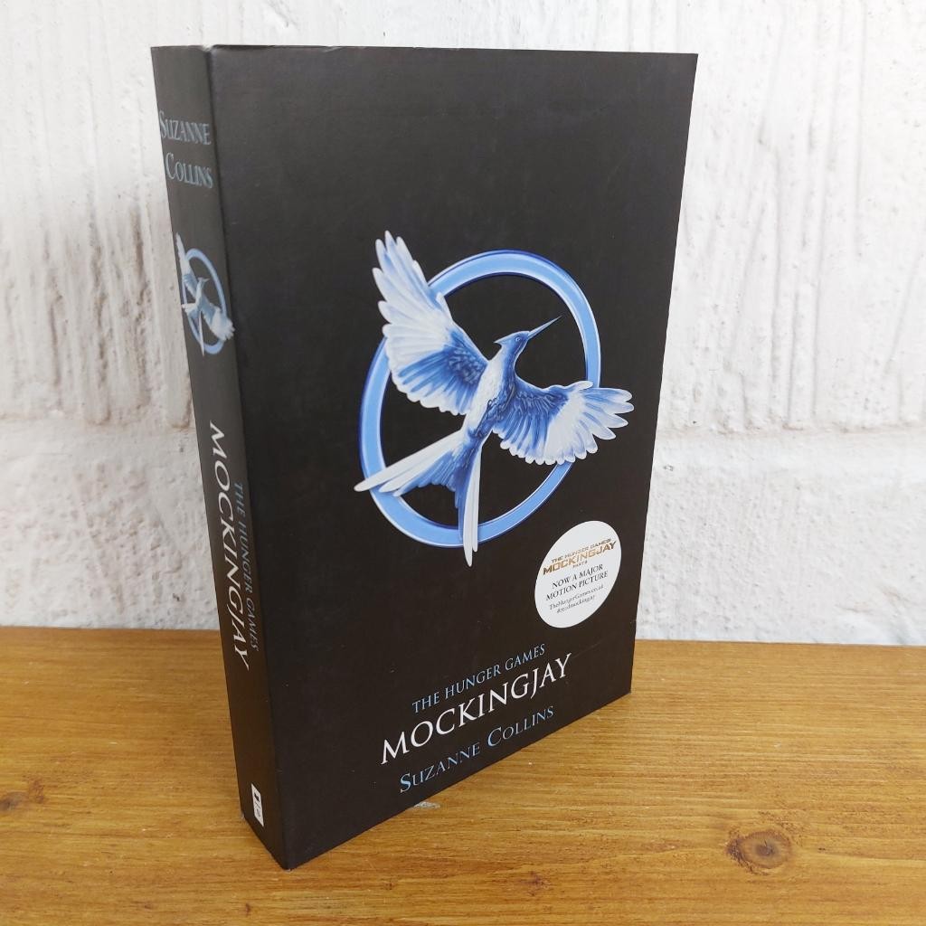 Mockingjay — Suzanne Collins Paperback