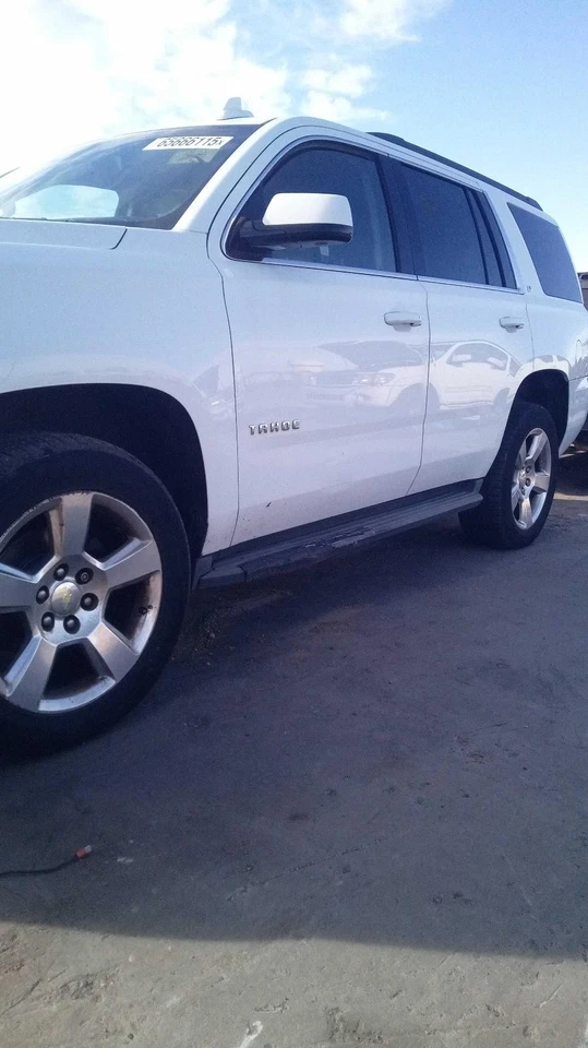 Conjunto completo de motor usado se adapta a: Chevrolet Tahoe 2015 5,3 L opcional L83 VIN C OCTAVO Foto 2 de 4