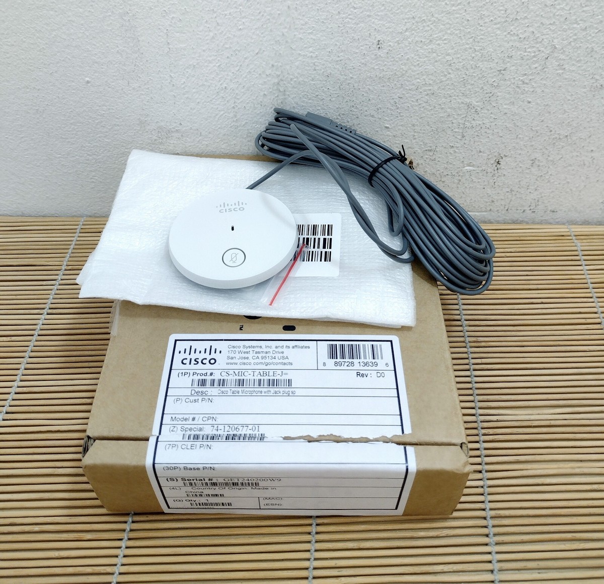 New Cisco CS-MIC-TABLE-J Table Mic TTC5-14 4-pin mini jack New Cisco CS-MIC-TABLE-J Table Mic TTC5-14 4-pin mini jack