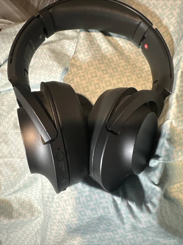 Auriculares inalámbricos Sony WH-H900N On Ear con cancelación de ruido - Buen estado. Foto 2 de 4